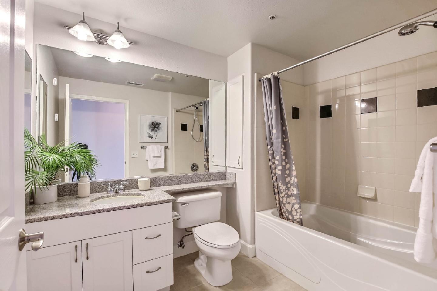 Detail Gallery Image 12 of 22 For 20488 Stevens Creek Blvd #2301,  Cupertino,  CA 95014 - 2 Beds | 2 Baths