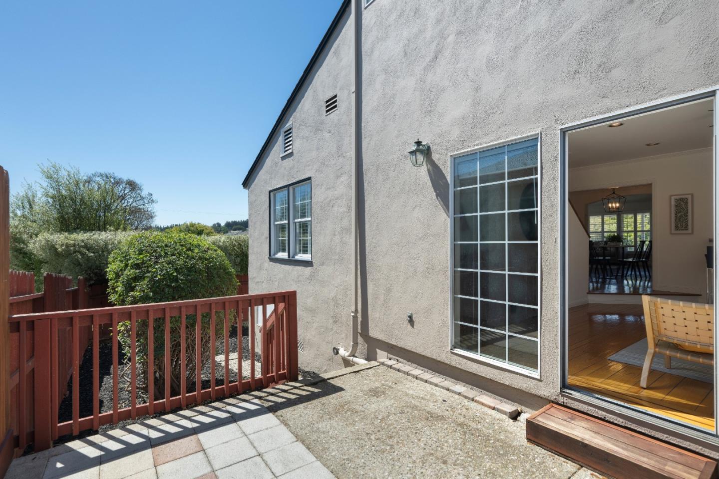 Detail Gallery Image 33 of 39 For 403 Santa Florita Ave, Millbrae,  CA 94030 - 3 Beds | 2 Baths