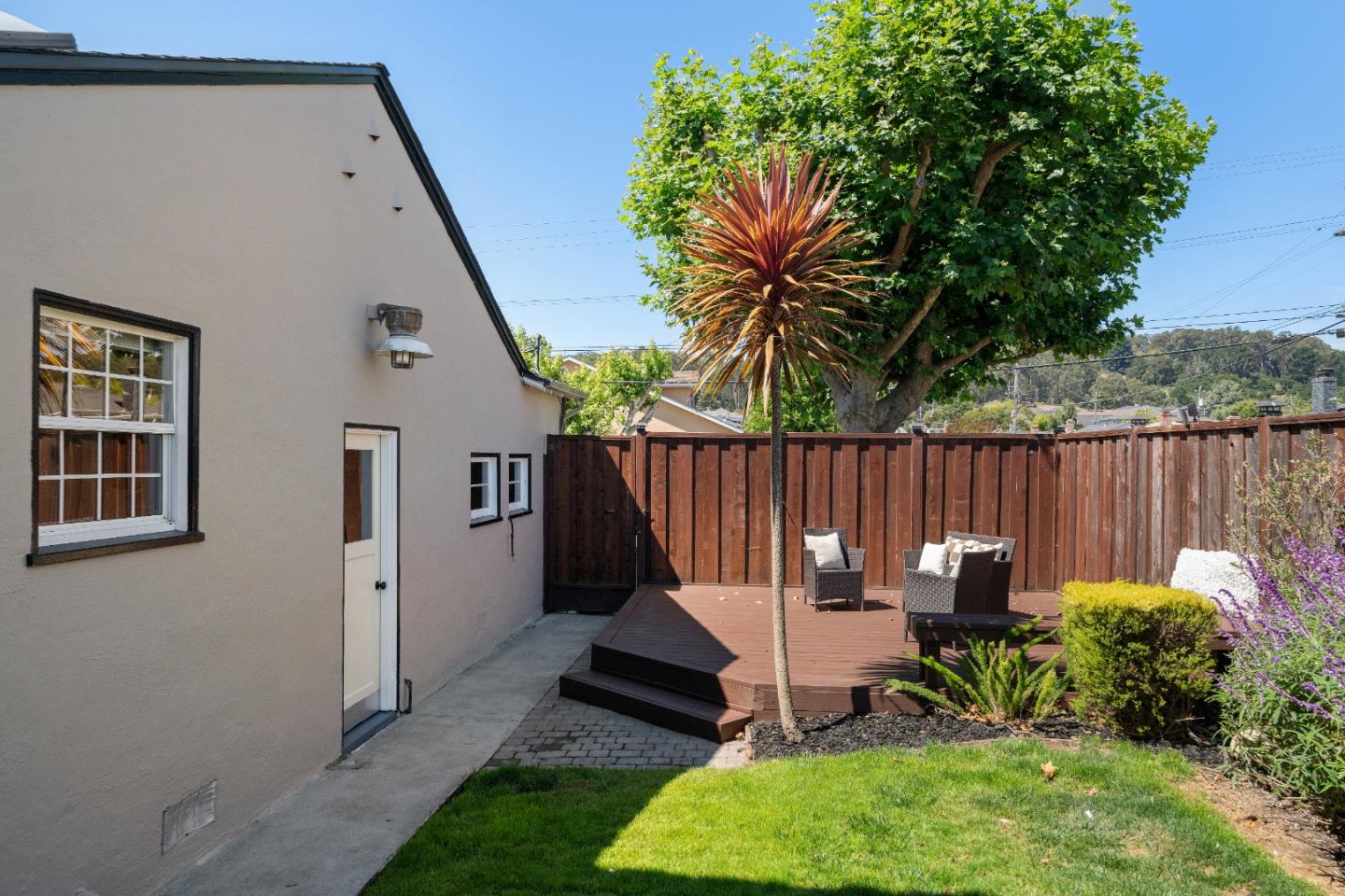 Detail Gallery Image 34 of 39 For 403 Santa Florita Ave, Millbrae,  CA 94030 - 3 Beds | 2 Baths