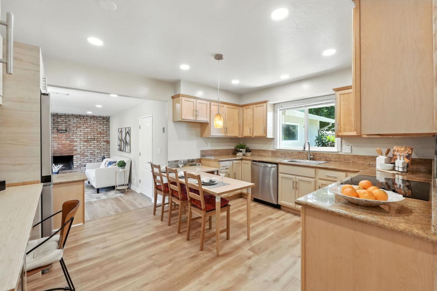 Detail Gallery Image 11 of 27 For 479 Chestnut Ave, Milpitas,  CA 95035 - 3 Beds | 2 Baths