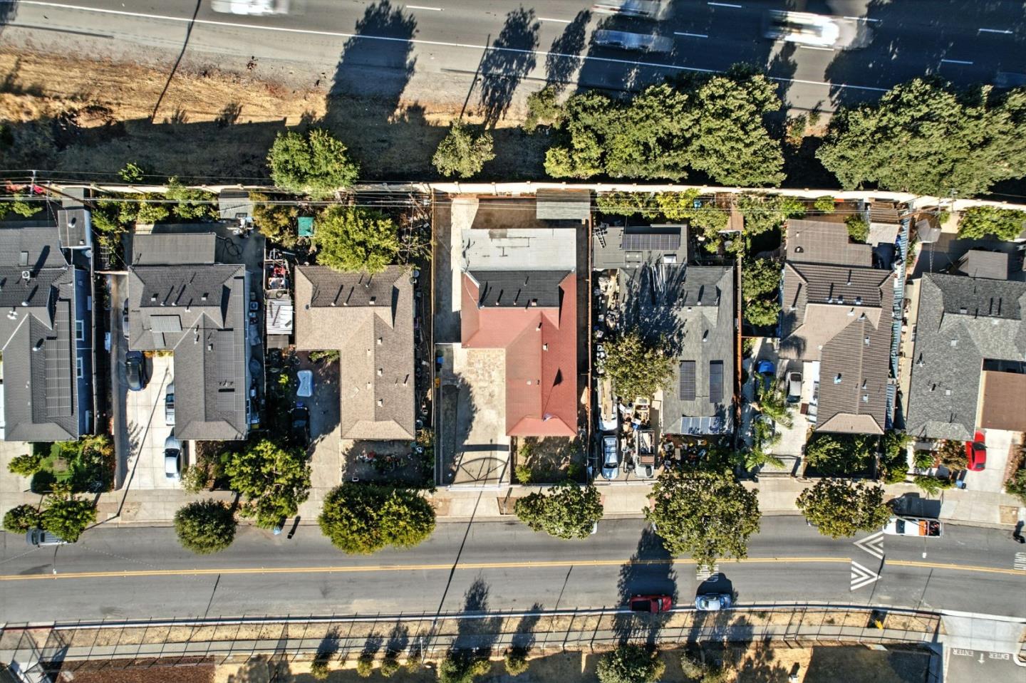Detail Gallery Image 29 of 35 For 5024 Snow Dr, San Jose,  CA 95111 - 3 Beds | 1 Baths