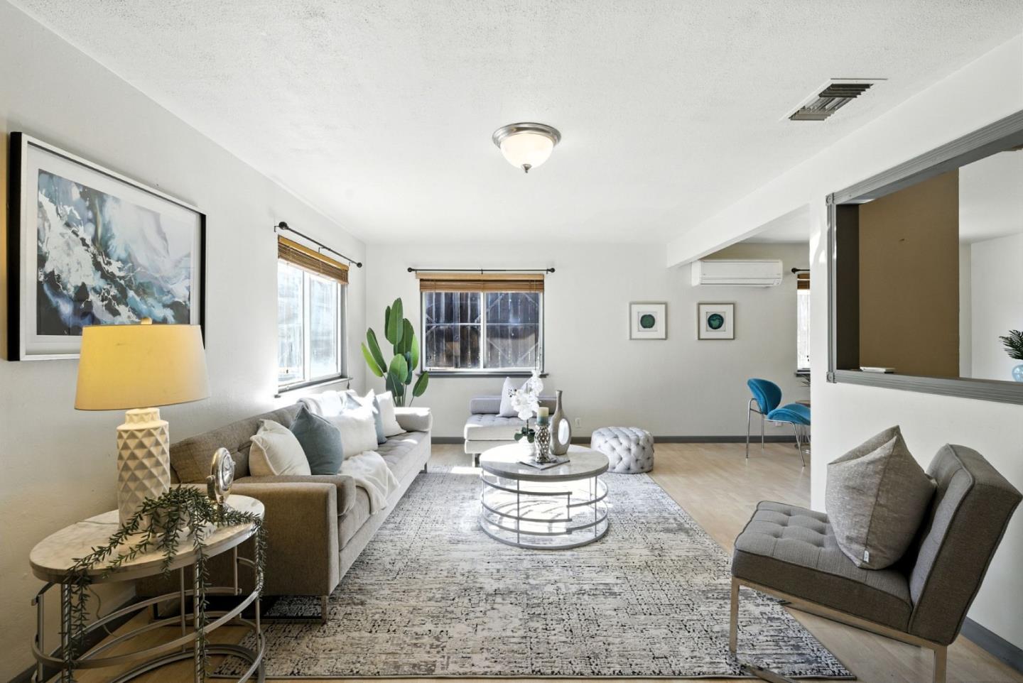 Detail Gallery Image 5 of 35 For 5024 Snow Dr, San Jose,  CA 95111 - 3 Beds | 1 Baths