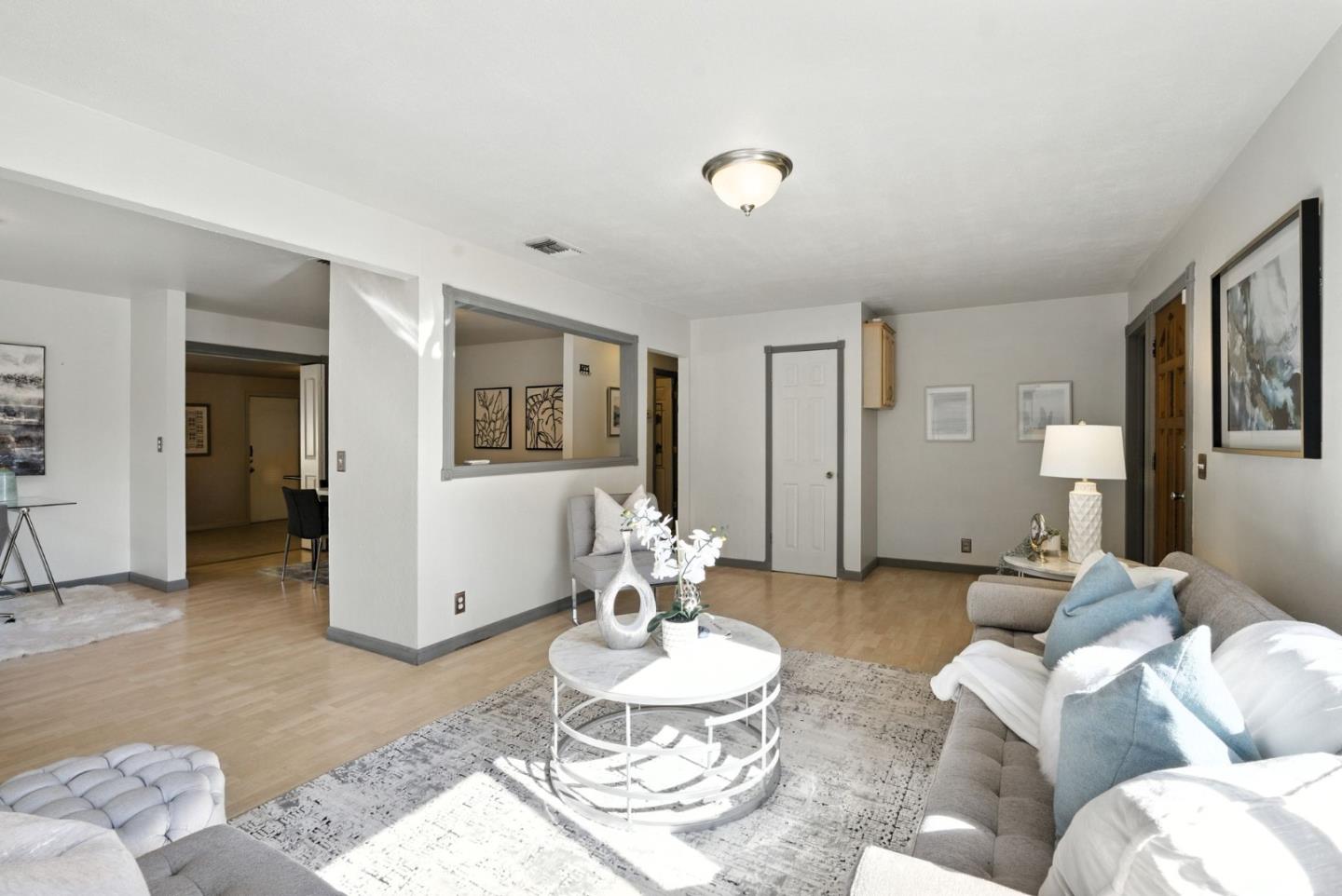 Detail Gallery Image 7 of 35 For 5024 Snow Dr, San Jose,  CA 95111 - 3 Beds | 1 Baths