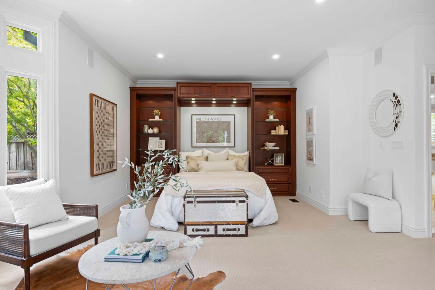 Detail Gallery Image 30 of 78 For 1901 Carmelita Ave, Burlingame,  CA 94010 - 5 Beds | 4/1 Baths