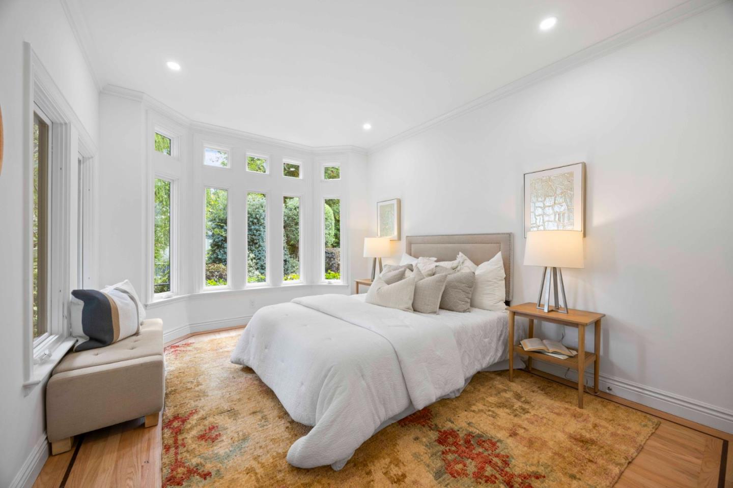 Detail Gallery Image 48 of 78 For 1901 Carmelita Ave, Burlingame,  CA 94010 - 5 Beds | 4/1 Baths