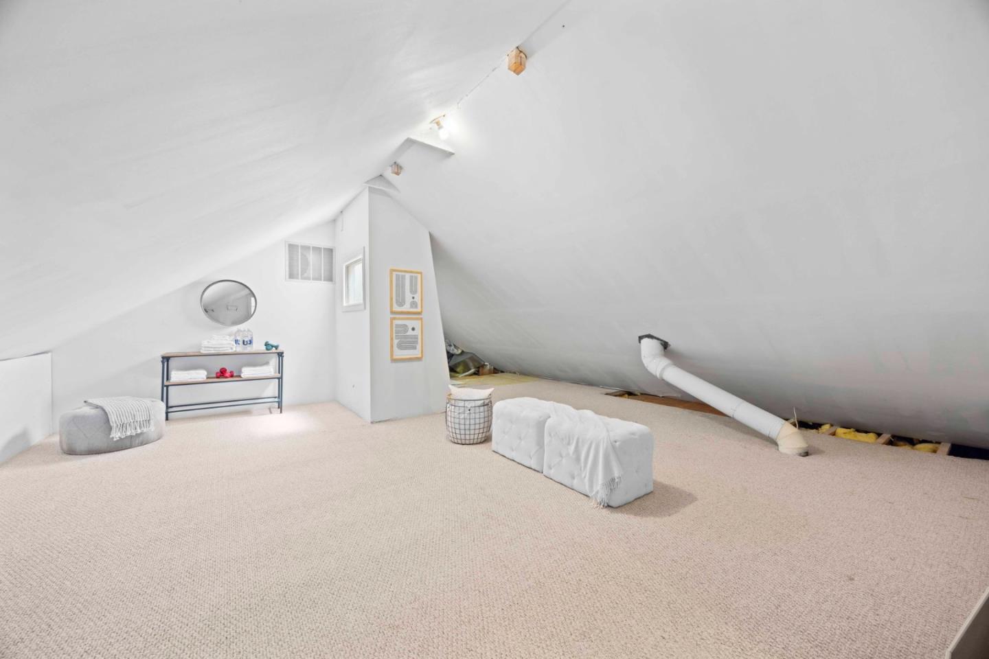 Detail Gallery Image 71 of 78 For 1901 Carmelita Ave, Burlingame,  CA 94010 - 5 Beds | 4/1 Baths
