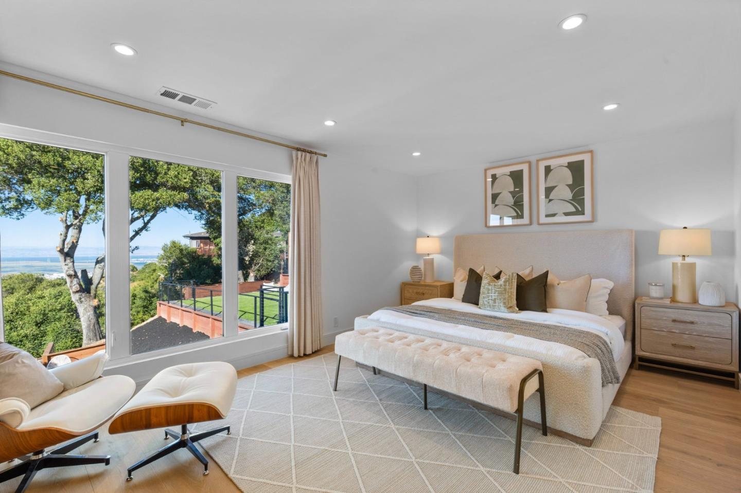 Detail Gallery Image 17 of 43 For 190 Loma Rd, San Carlos,  CA 94070 - 4 Beds | 2/1 Baths