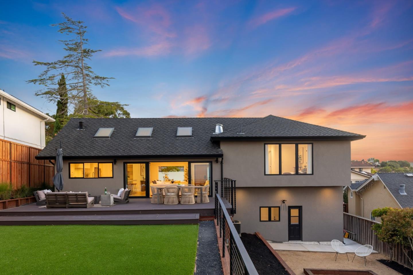 Detail Gallery Image 35 of 43 For 190 Loma Rd, San Carlos,  CA 94070 - 4 Beds | 2/1 Baths