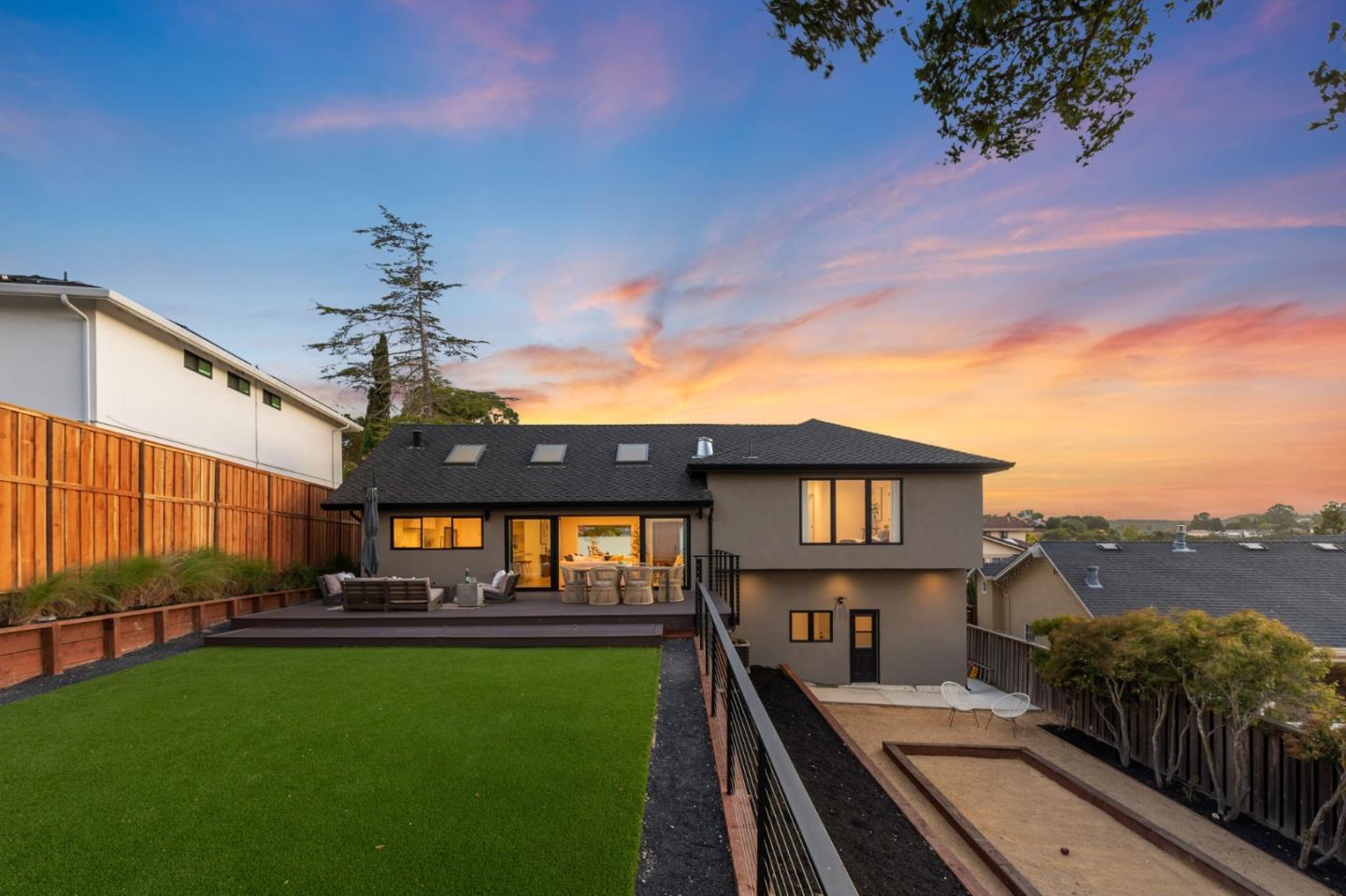 Detail Gallery Image 36 of 43 For 190 Loma Rd, San Carlos,  CA 94070 - 4 Beds | 2/1 Baths