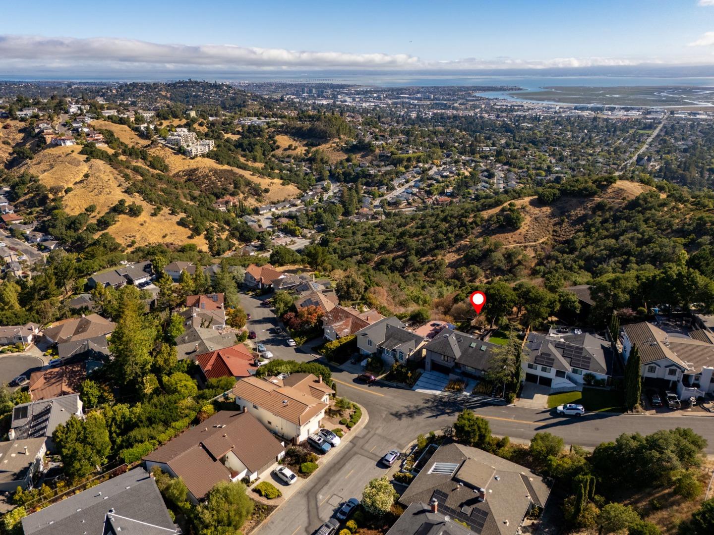 Detail Gallery Image 41 of 43 For 190 Loma Rd, San Carlos,  CA 94070 - 4 Beds | 2/1 Baths