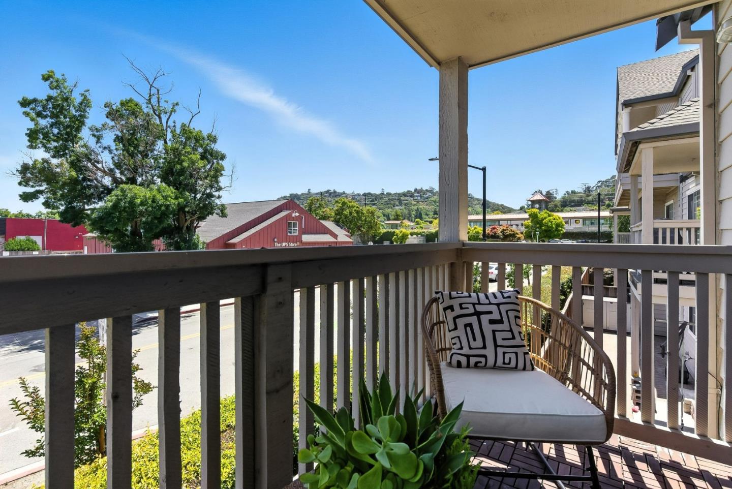Detail Gallery Image 12 of 44 For 935 Old County Rd #42,  Belmont,  CA 94002 - 3 Beds | 2 Baths