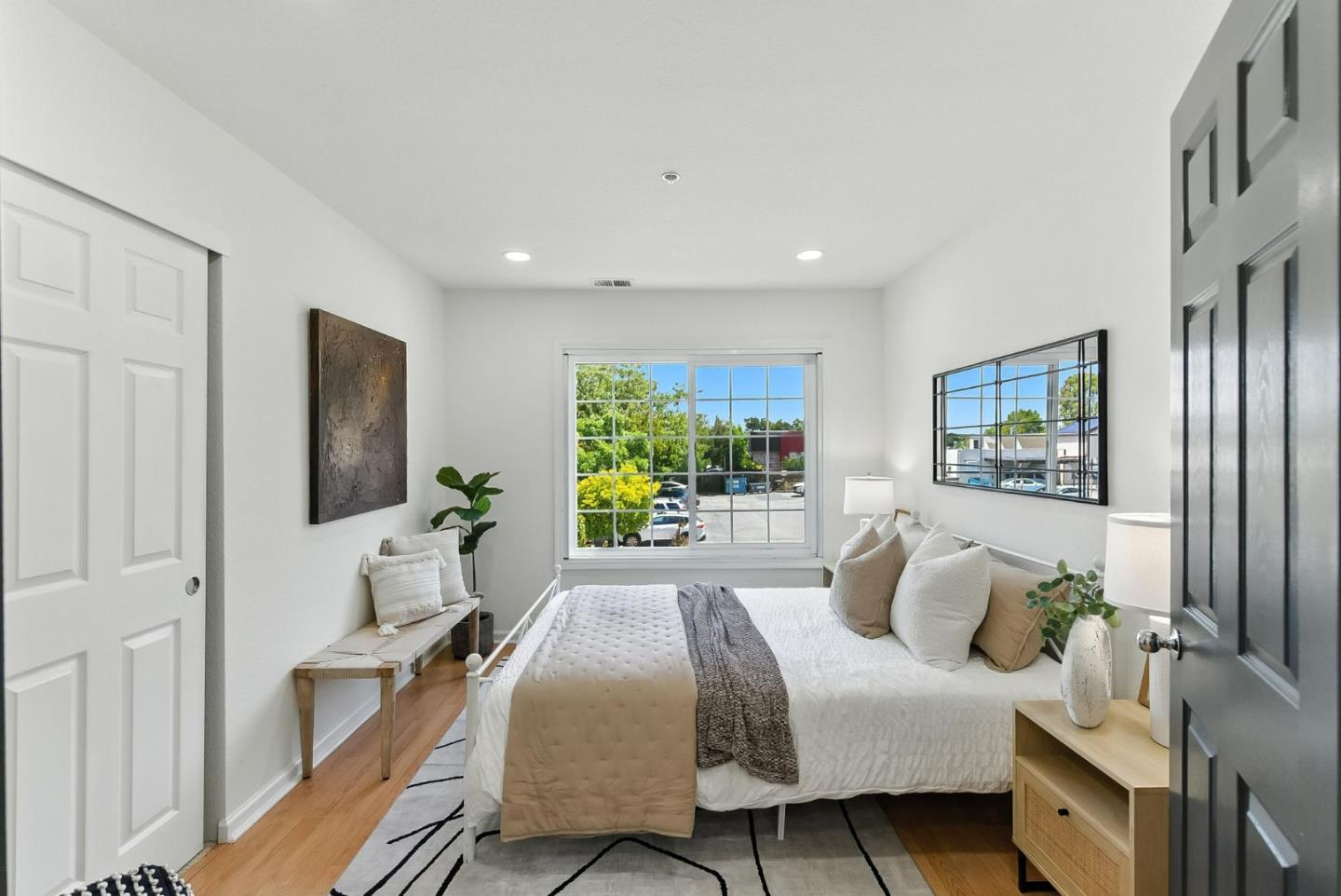 Detail Gallery Image 13 of 44 For 935 Old County Rd #42,  Belmont,  CA 94002 - 3 Beds | 2 Baths