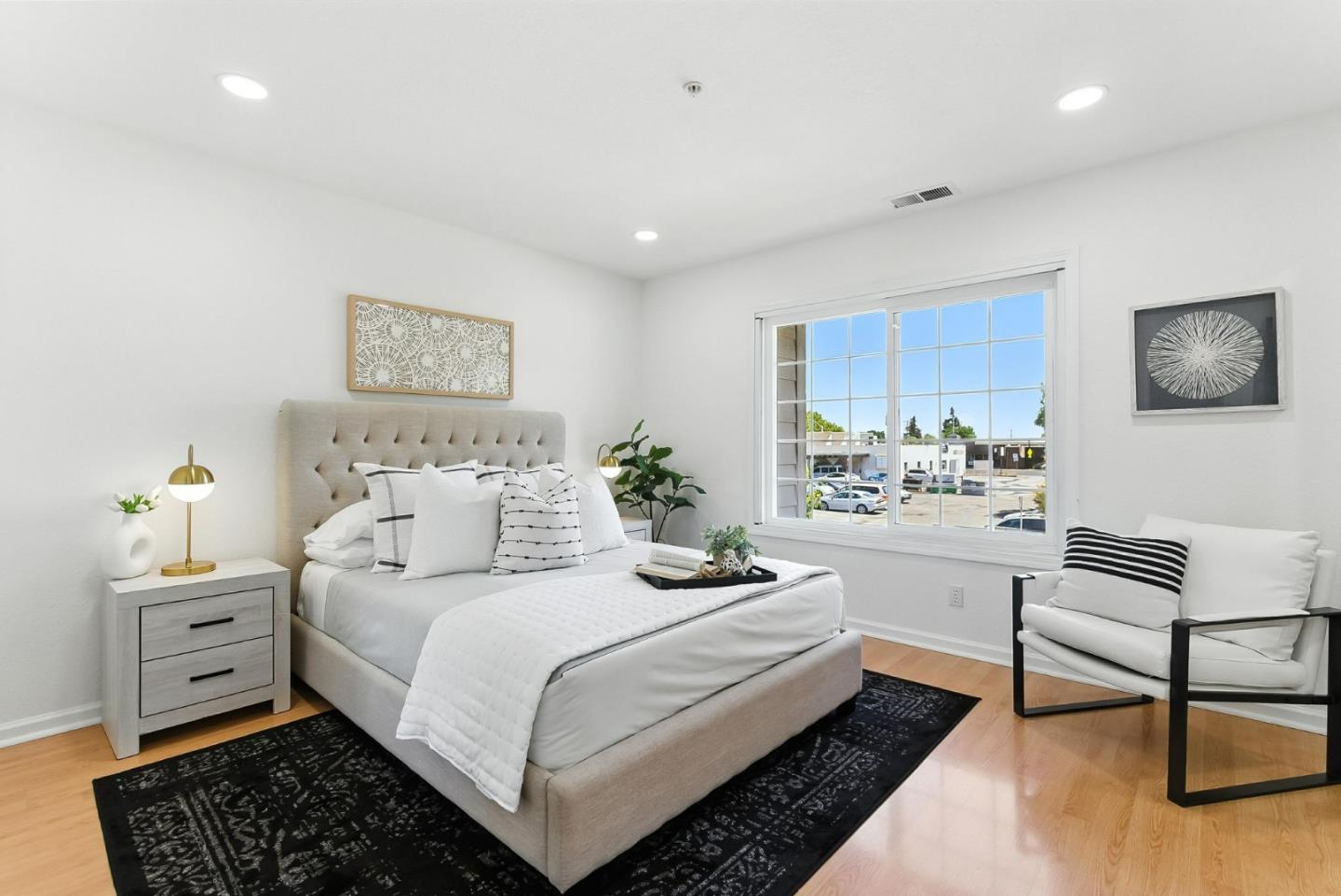 Detail Gallery Image 15 of 44 For 935 Old County Rd #42,  Belmont,  CA 94002 - 3 Beds | 2 Baths