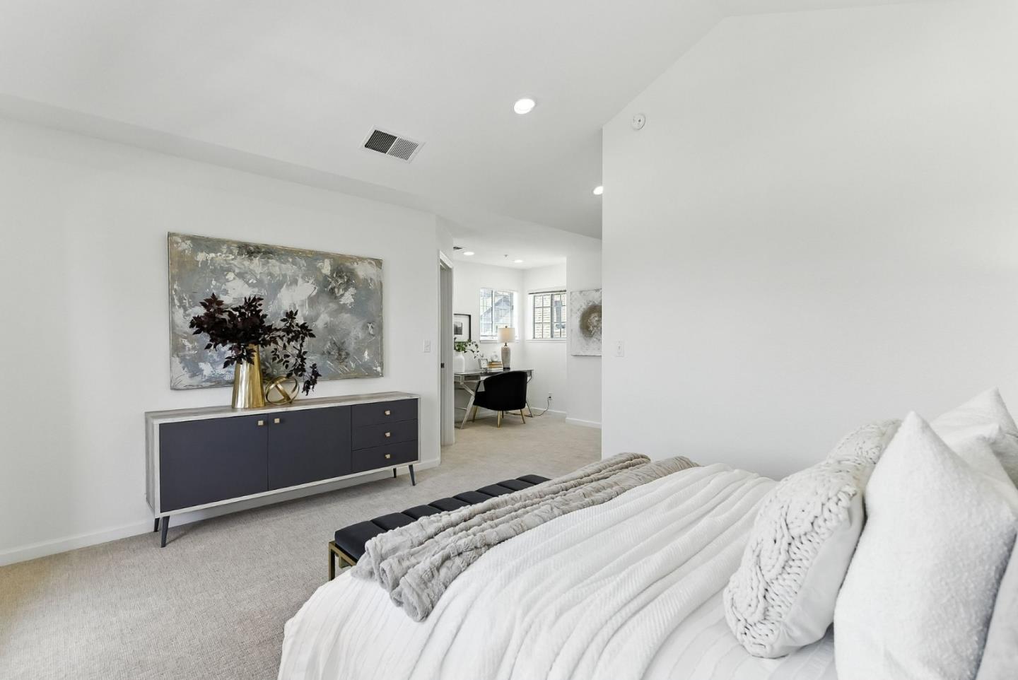 Detail Gallery Image 22 of 44 For 935 Old County Rd #42,  Belmont,  CA 94002 - 3 Beds | 2 Baths