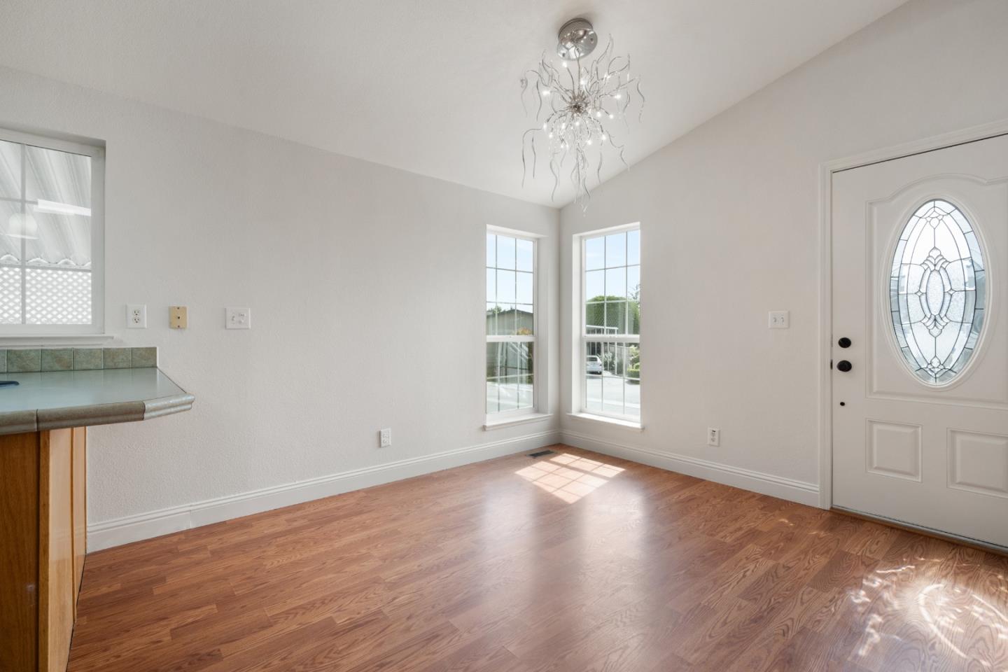 Detail Gallery Image 8 of 36 For 10 Sunset Ter #10,  Half Moon Bay,  CA 94019 - 2 Beds | 2 Baths