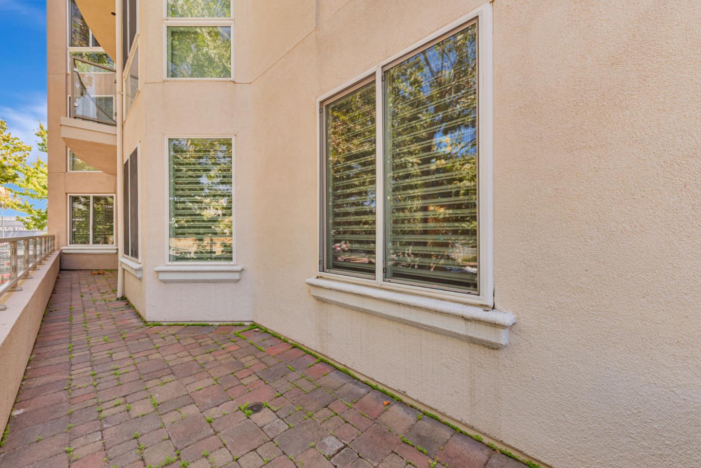 Detail Gallery Image 23 of 26 For 912 Campisi Way #201,  Campbell,  CA 95008 - 3 Beds | 2/1 Baths