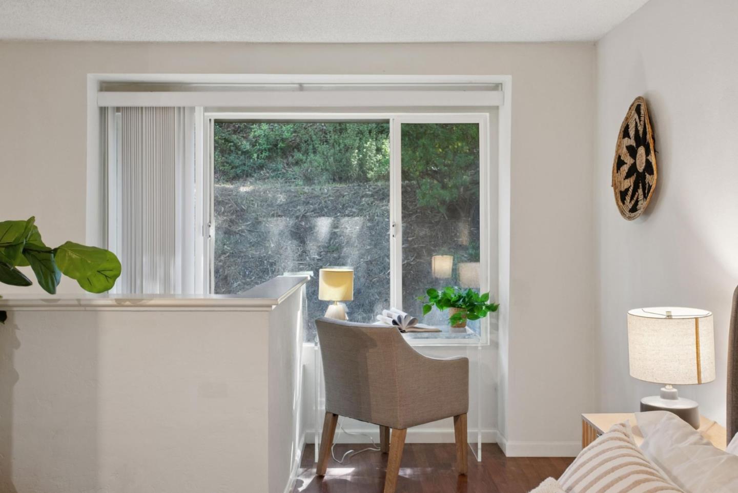 Detail Gallery Image 17 of 30 For 357 Half Moon Ln #12,  Daly City,  CA 94015 - 1 Beds | 1 Baths