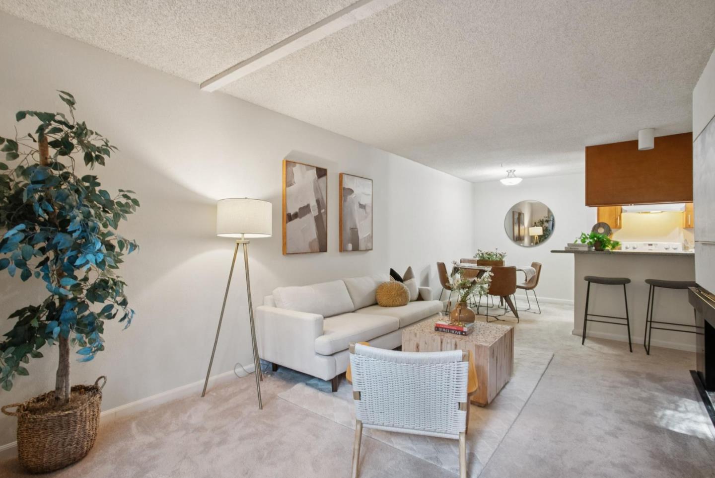 Detail Gallery Image 2 of 30 For 357 Half Moon Ln #12,  Daly City,  CA 94015 - 1 Beds | 1 Baths