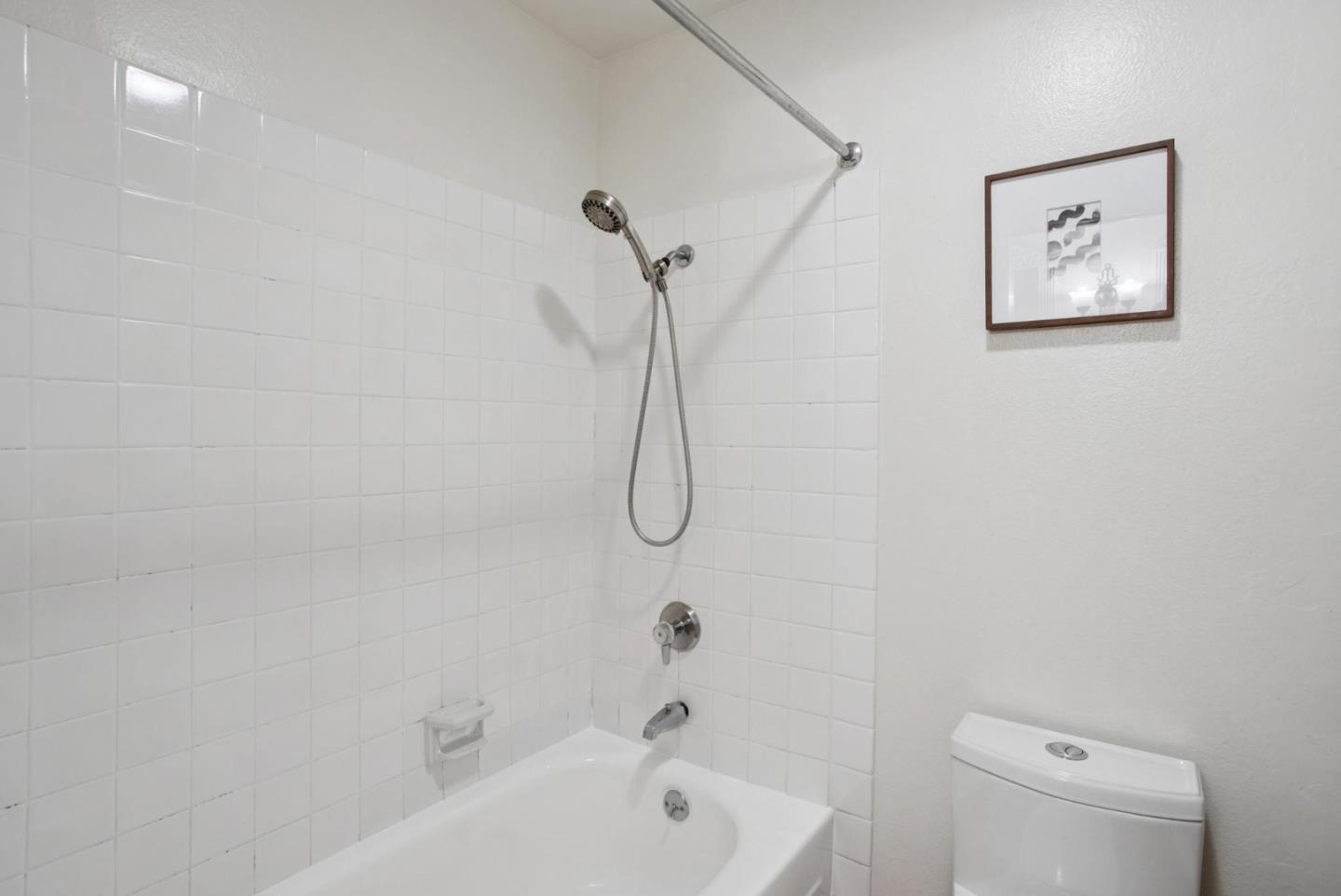 Detail Gallery Image 23 of 30 For 357 Half Moon Ln #12,  Daly City,  CA 94015 - 1 Beds | 1 Baths