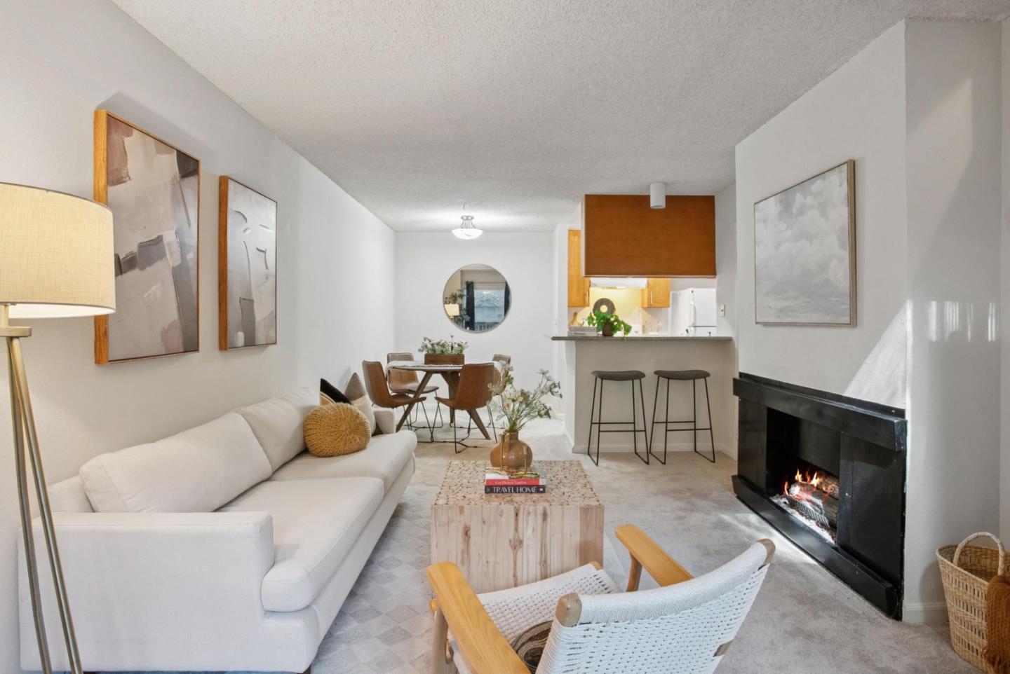 Detail Gallery Image 5 of 30 For 357 Half Moon Ln #12,  Daly City,  CA 94015 - 1 Beds | 1 Baths