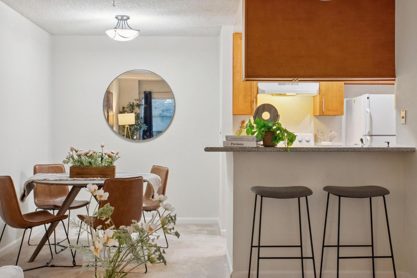 Detail Gallery Image 8 of 30 For 357 Half Moon Ln #12,  Daly City,  CA 94015 - 1 Beds | 1 Baths