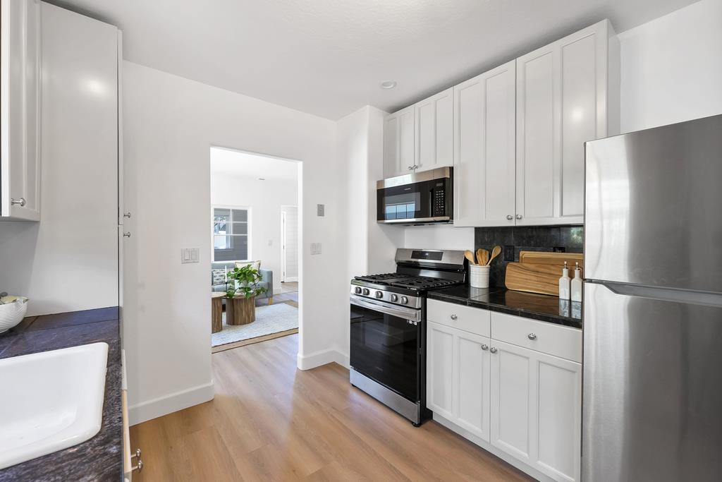 Detail Gallery Image 16 of 37 For 2625 Howe St, Santa Cruz,  CA 95065 - 2 Beds | 1 Baths