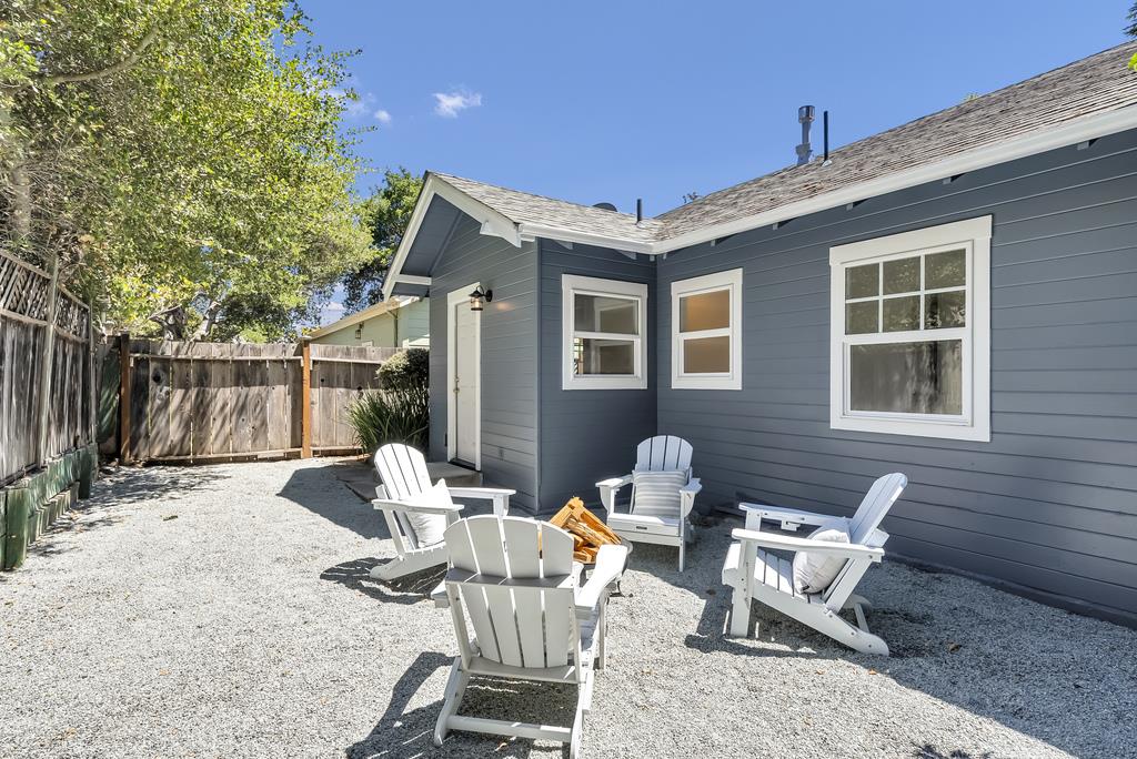 Detail Gallery Image 25 of 37 For 2625 Howe St, Santa Cruz,  CA 95065 - 2 Beds | 1 Baths