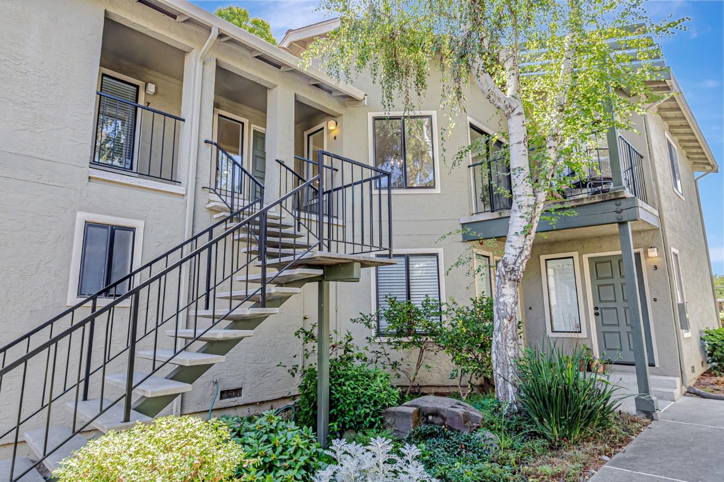 Detail Gallery Image 4 of 43 For 1870 Market St #6,  Santa Clara,  CA 95050 - 2 Beds | 2 Baths
