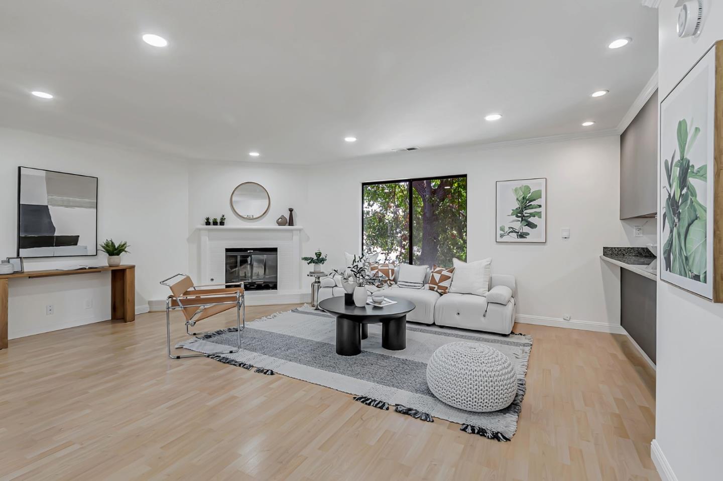 Detail Gallery Image 9 of 43 For 1870 Market St #6,  Santa Clara,  CA 95050 - 2 Beds | 2 Baths