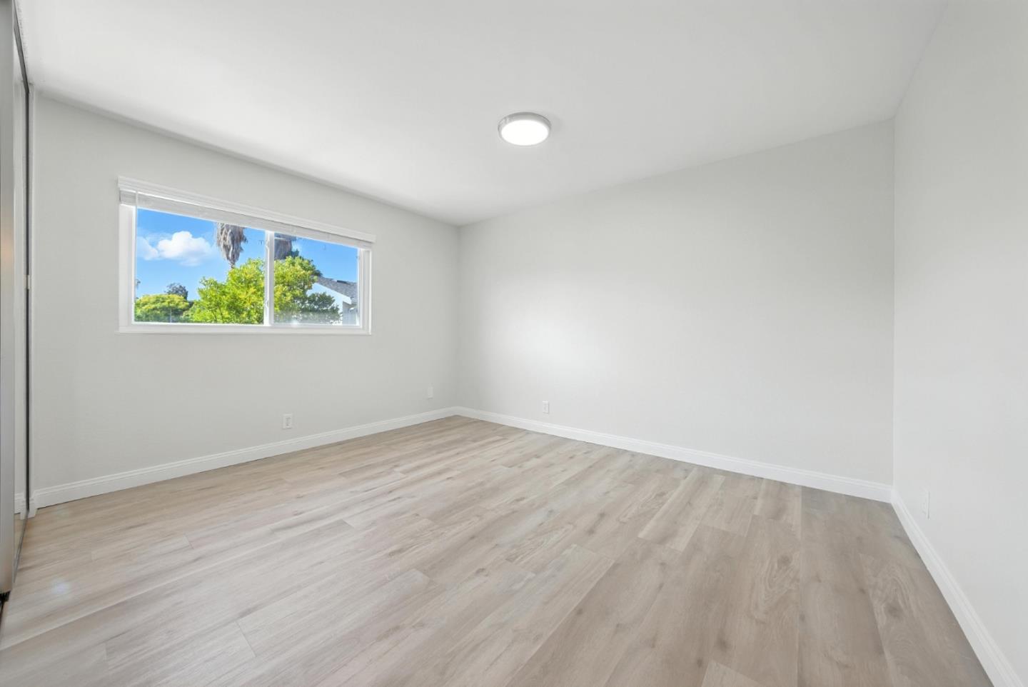 Detail Gallery Image 24 of 30 For 2114 Bennighof Ct, San Jose,  CA 95121 - 4 Beds | 3 Baths
