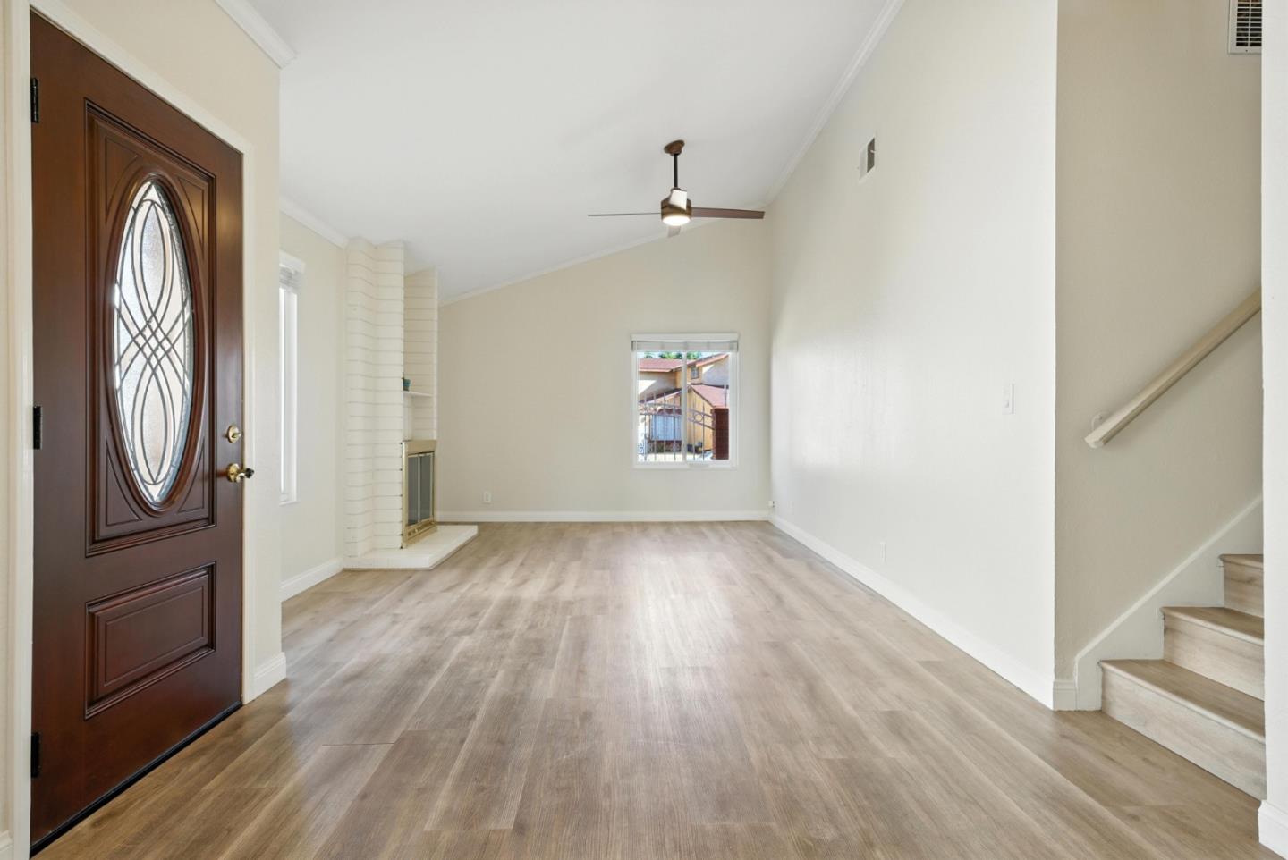 Detail Gallery Image 6 of 30 For 2114 Bennighof Ct, San Jose,  CA 95121 - 4 Beds | 3 Baths