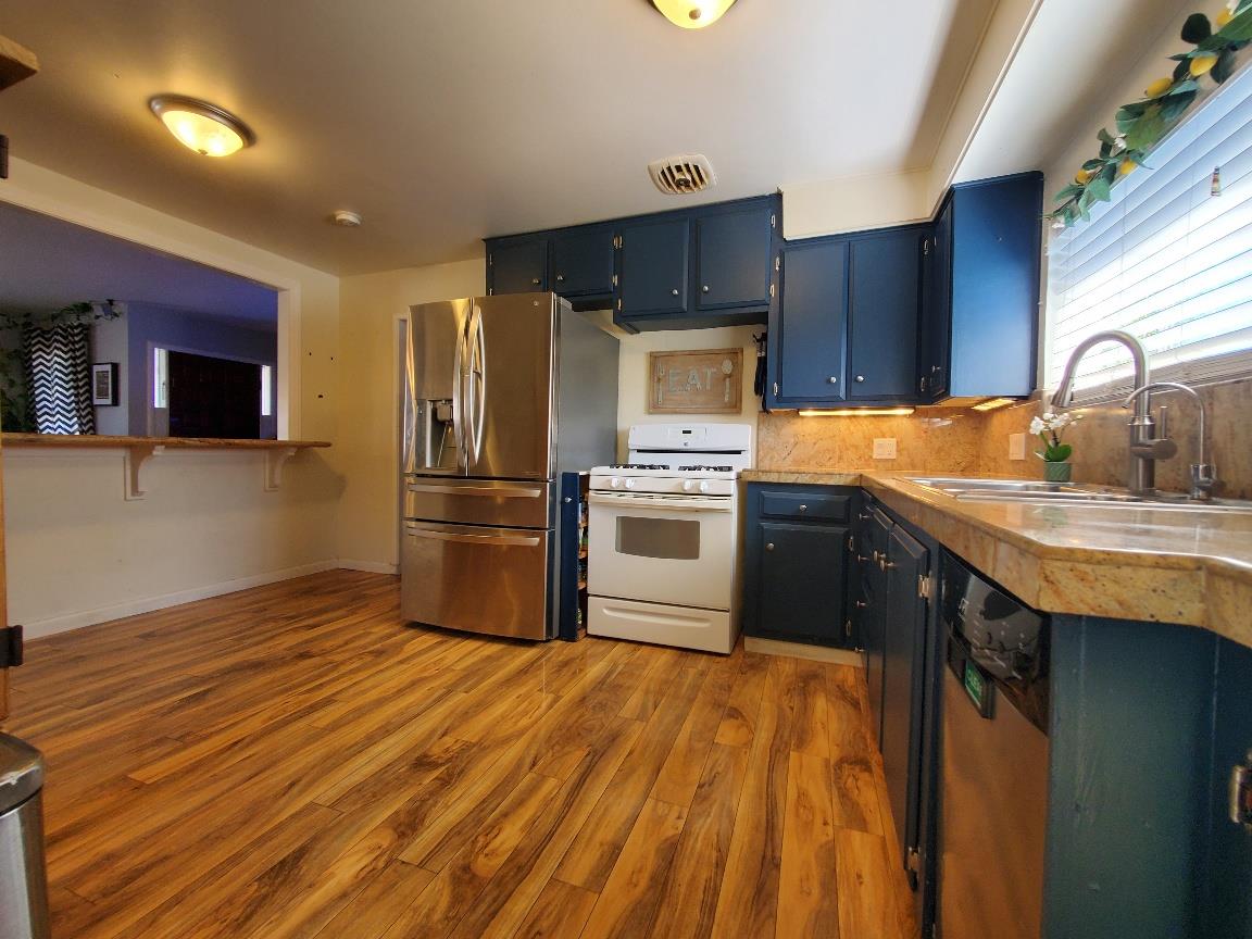 Detail Gallery Image 7 of 21 For 124 Clifford Ave, Watsonville,  CA 95076 - 2 Beds | 1 Baths