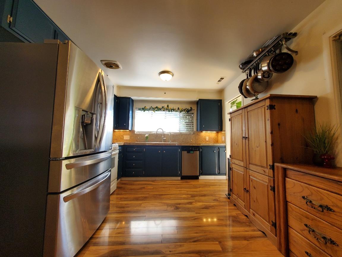 Detail Gallery Image 8 of 21 For 124 Clifford Ave, Watsonville,  CA 95076 - 2 Beds | 1 Baths