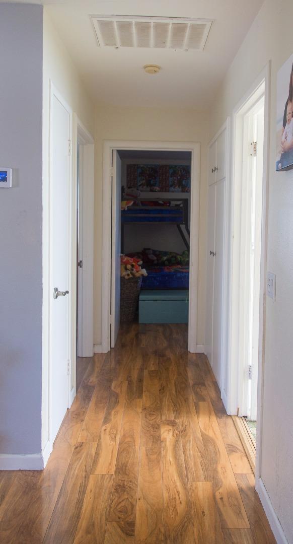 Detail Gallery Image 9 of 21 For 124 Clifford Ave, Watsonville,  CA 95076 - 2 Beds | 1 Baths