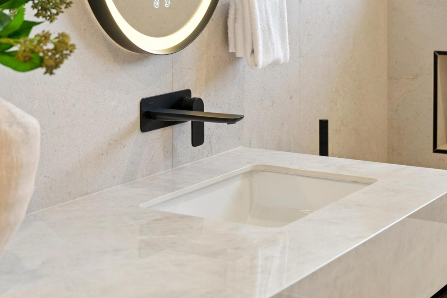 Detail Gallery Image 35 of 77 For 585 Cherry Ave, Los Altos,  CA 94022 - 5 Beds | 5/1 Baths