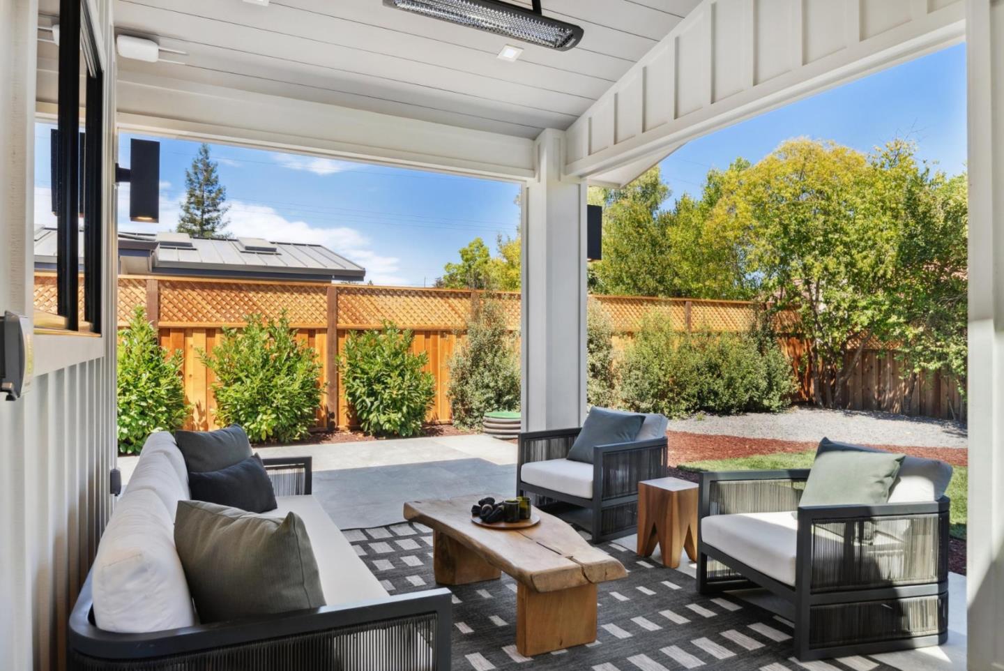 Detail Gallery Image 65 of 77 For 585 Cherry Ave, Los Altos,  CA 94022 - 5 Beds | 5/1 Baths