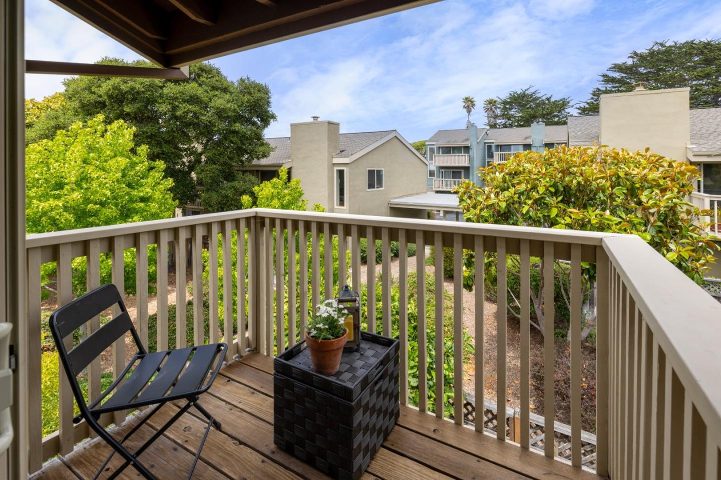 Detail Gallery Image 13 of 17 For 1037 Highland St a,  Seaside,  CA 93955 - 2 Beds | 1/1 Baths