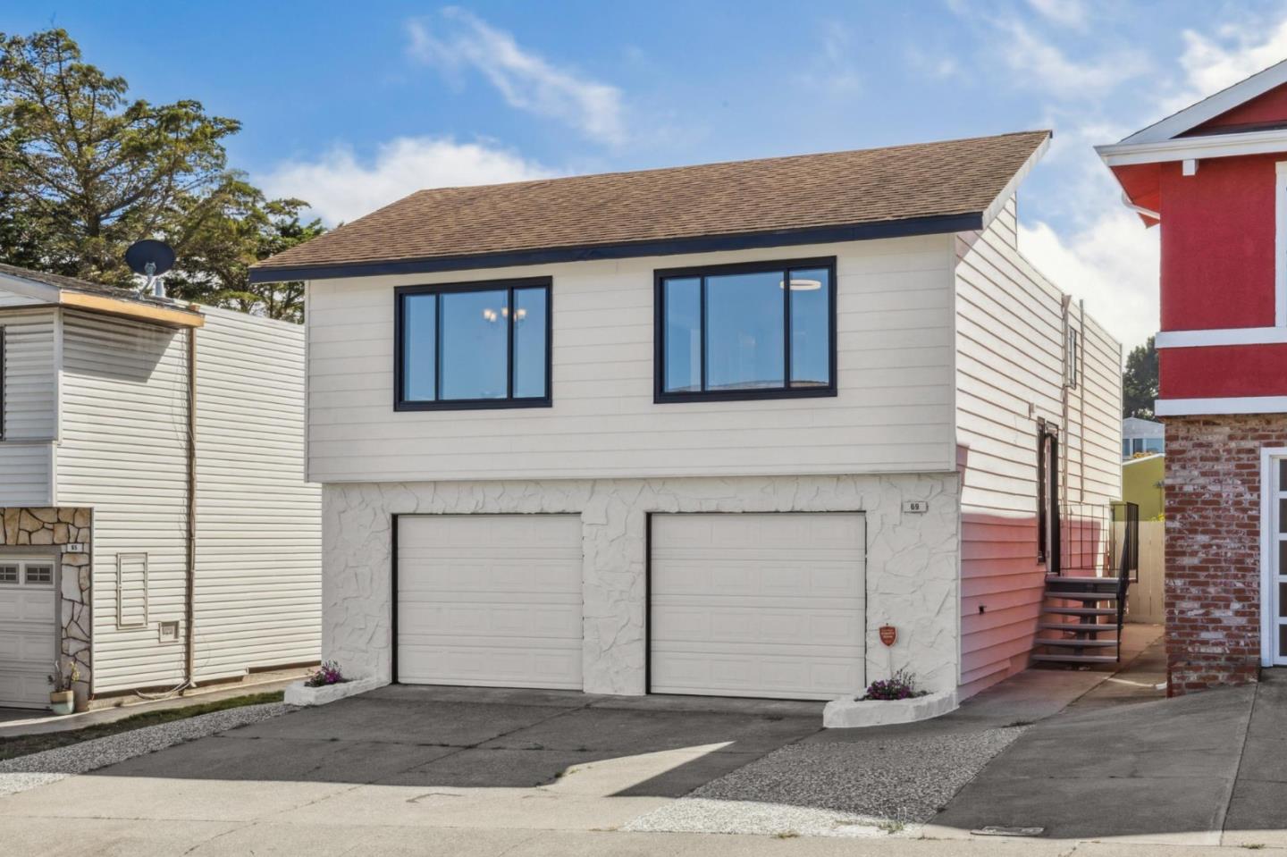 Detail Gallery Image 2 of 96 For 69 Plymouth Cir, Daly City,  CA 94015 - 3 Beds | 3 Baths