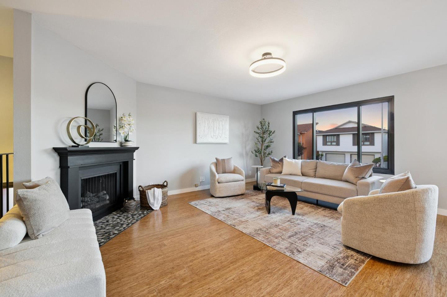 Detail Gallery Image 62 of 96 For 69 Plymouth Cir, Daly City,  CA 94015 - 3 Beds | 3 Baths