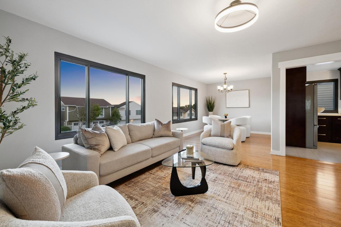 Detail Gallery Image 63 of 96 For 69 Plymouth Cir, Daly City,  CA 94015 - 3 Beds | 3 Baths