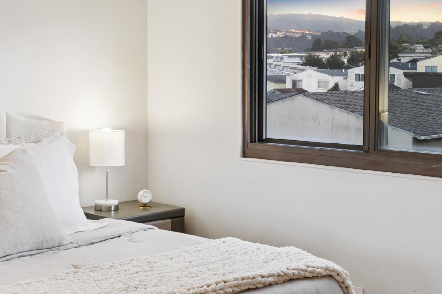 Detail Gallery Image 68 of 96 For 69 Plymouth Cir, Daly City,  CA 94015 - 3 Beds | 3 Baths