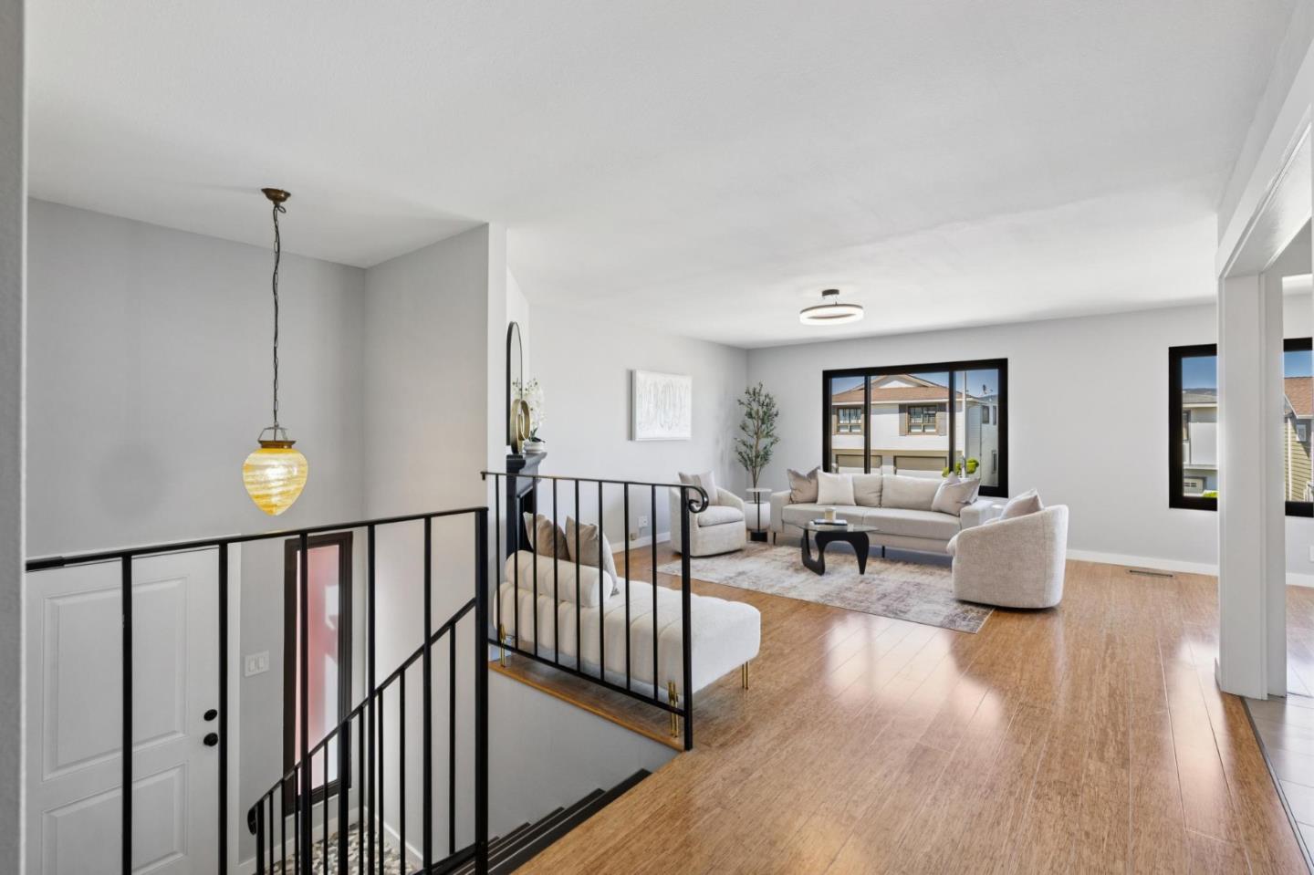 Detail Gallery Image 7 of 96 For 69 Plymouth Cir, Daly City,  CA 94015 - 3 Beds | 3 Baths