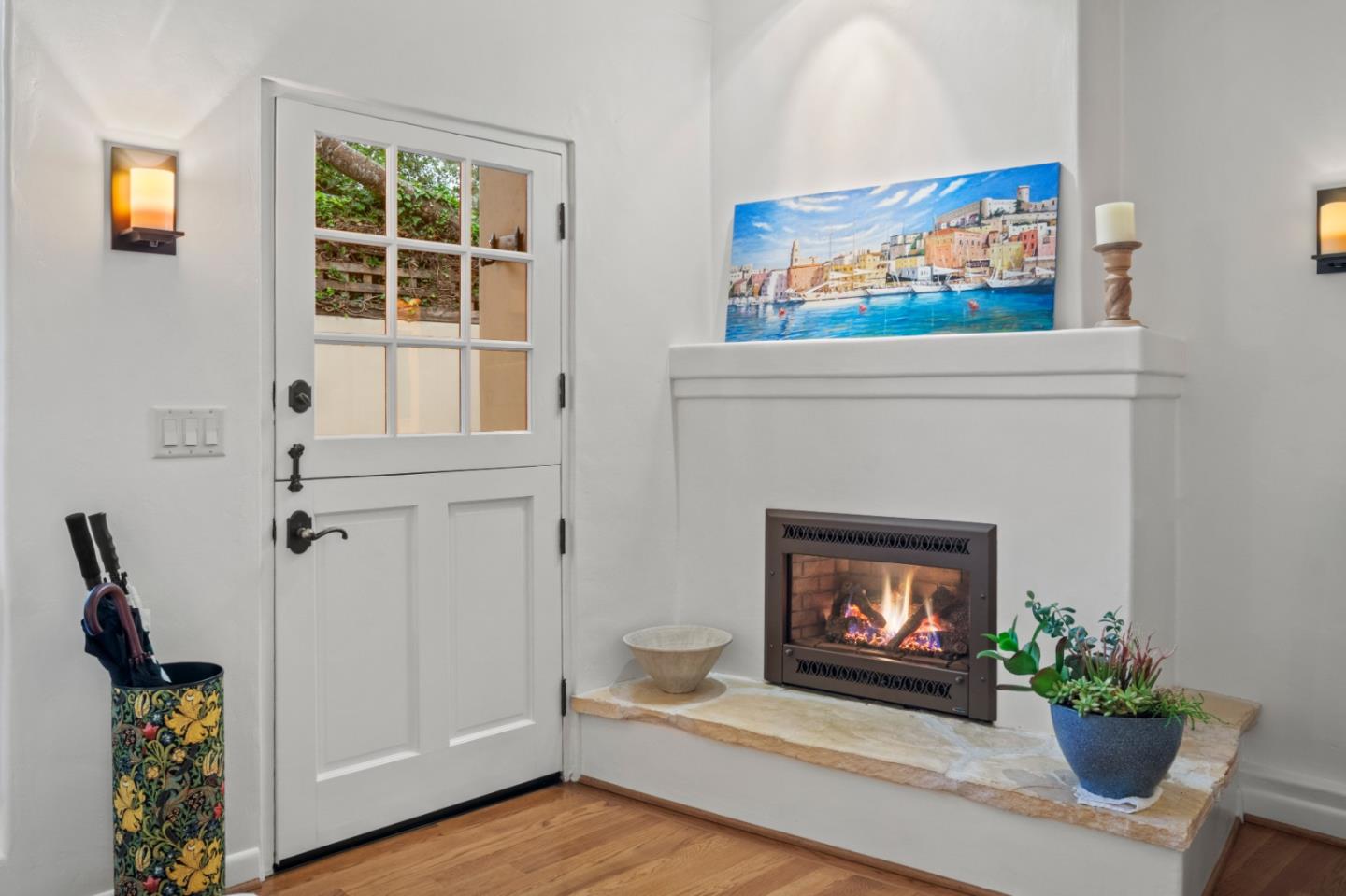 Detail Gallery Image 13 of 54 For 0 Lobos Street 3 Sw of 3rd Avenue, Carmel,  CA 93923 - 3 Beds | 1/1 Baths