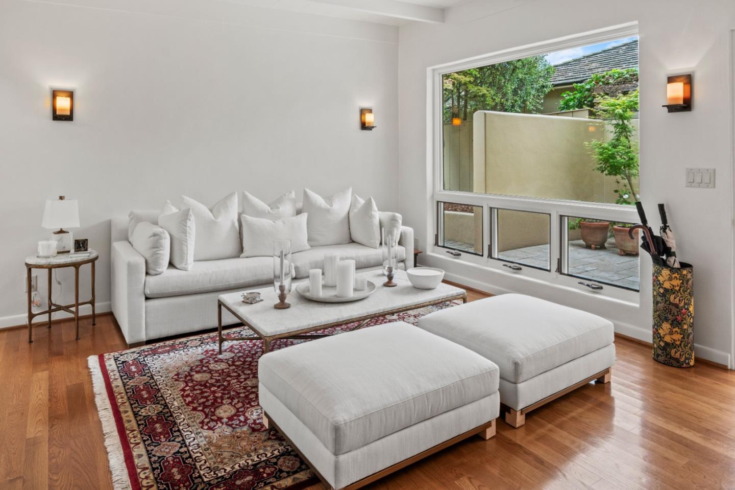 Detail Gallery Image 4 of 54 For 0 Lobos Street 3 Sw of 3rd Avenue, Carmel,  CA 93923 - 3 Beds | 1/1 Baths