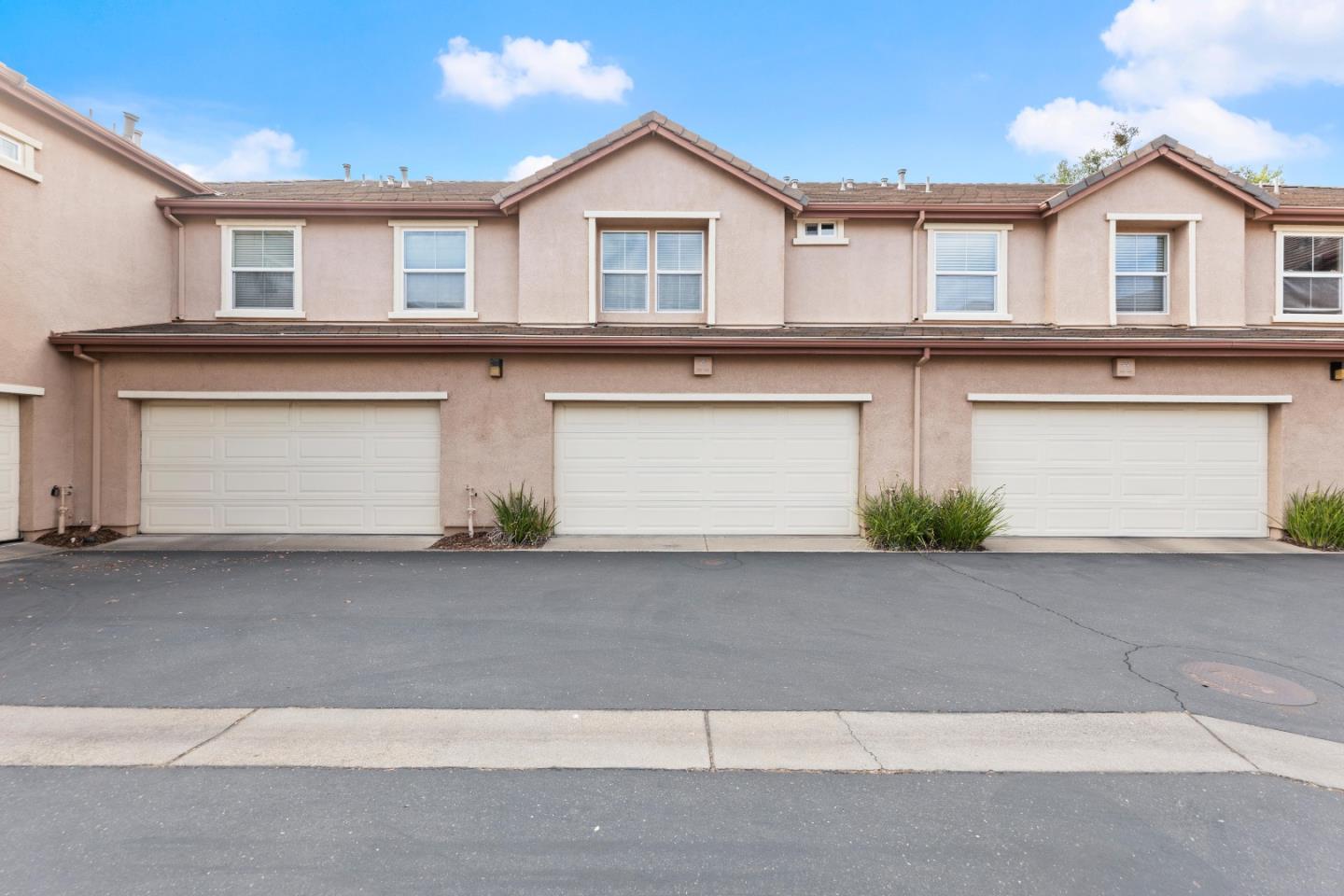 Detail Gallery Image 13 of 47 For 307 Blossom Rock Ln #59,  Folsom,  CA 95630 - 2 Beds | 2/1 Baths