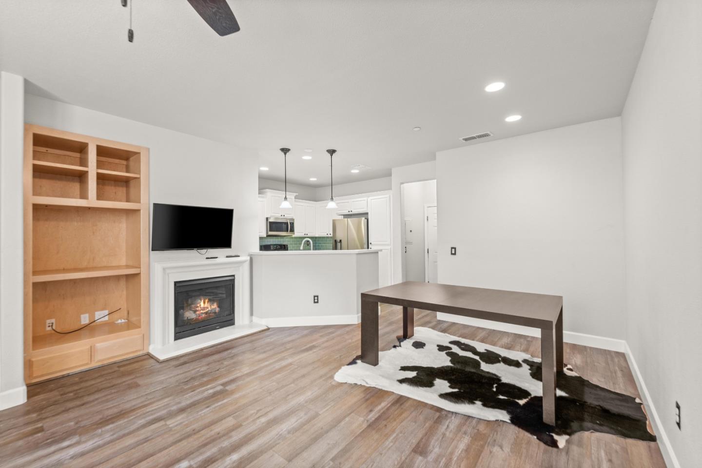 Detail Gallery Image 16 of 47 For 307 Blossom Rock Ln #59,  Folsom,  CA 95630 - 2 Beds | 2/1 Baths
