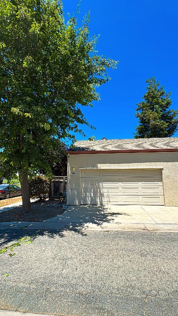 Detail Gallery Image 14 of 15 For 467 Calcagno St, King City,  CA 93930 - 3 Beds | 2/1 Baths
