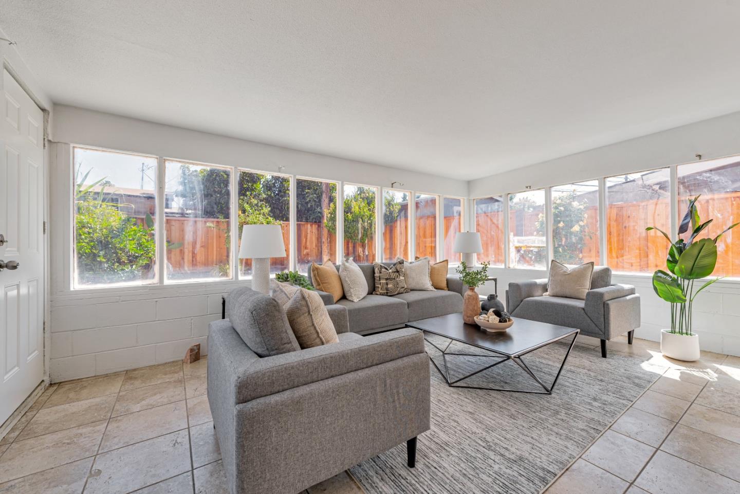 Detail Gallery Image 11 of 27 For 1462 Cathay Dr, San Jose,  CA 95122 - 3 Beds | 2 Baths