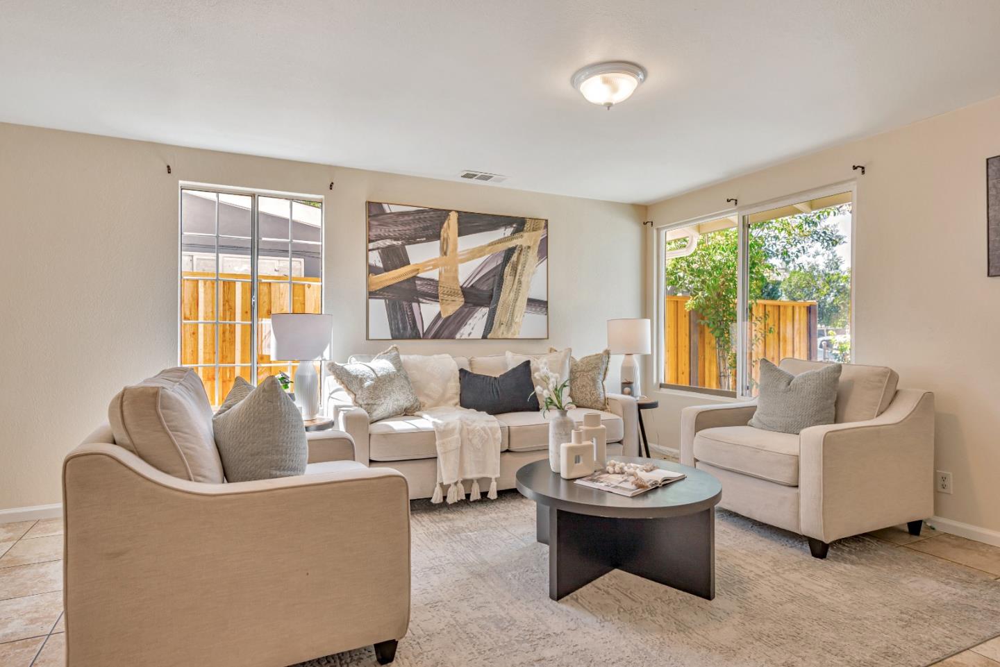Detail Gallery Image 5 of 27 For 1462 Cathay Dr, San Jose,  CA 95122 - 3 Beds | 2 Baths