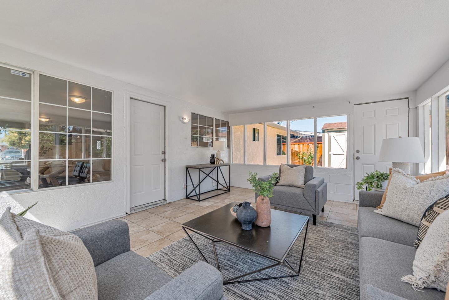 Detail Gallery Image 9 of 27 For 1462 Cathay Dr, San Jose,  CA 95122 - 3 Beds | 2 Baths
